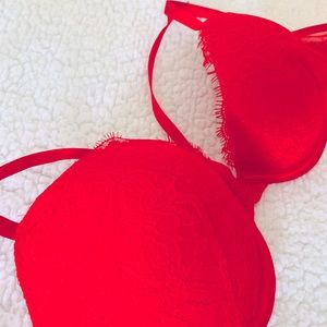 Victoria Secret Very Sexy Push Up